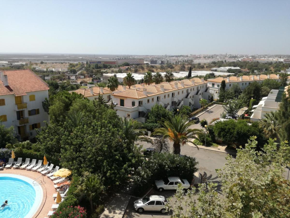 Apartamento 405 Em Urbanizacao Com Piscinas Apartman Tavira Kültér fotó