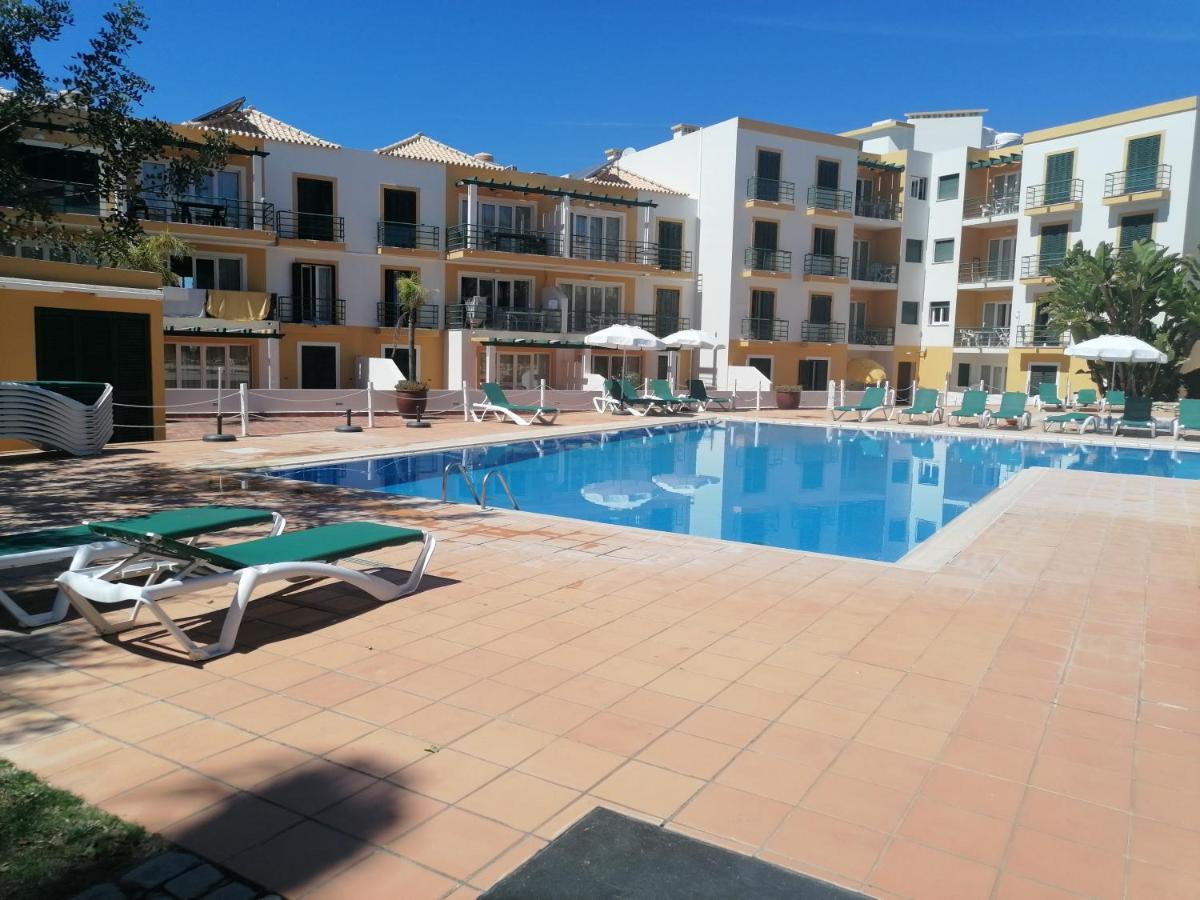 Apartamento 405 Em Urbanizacao Com Piscinas Apartman Tavira Kültér fotó