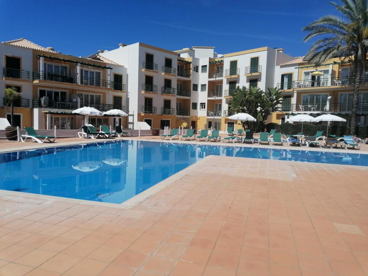 Apartamento 405 Em Urbanizacao Com Piscinas Apartman Tavira Kültér fotó